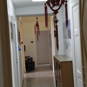 Dormitory Room Mixed